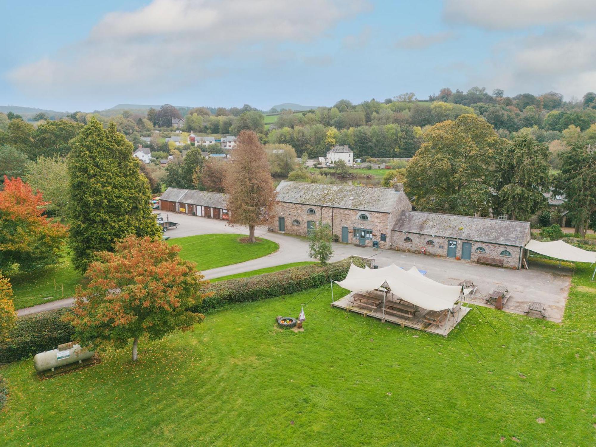 River Wye Hostel Glasbury Exterior foto